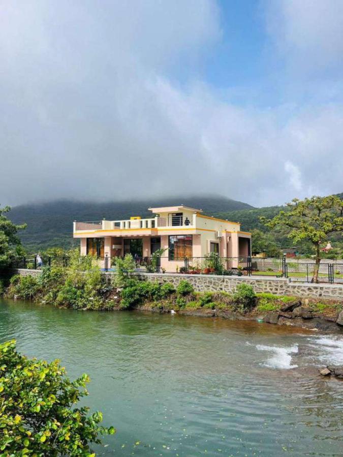 Diamond Villa Лонавла Екстер'єр фото