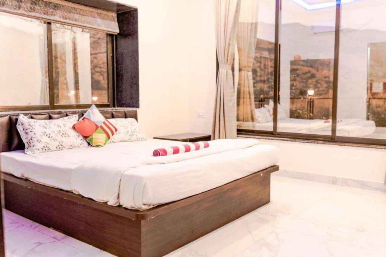 Diamond Villa Лонавла Екстер'єр фото